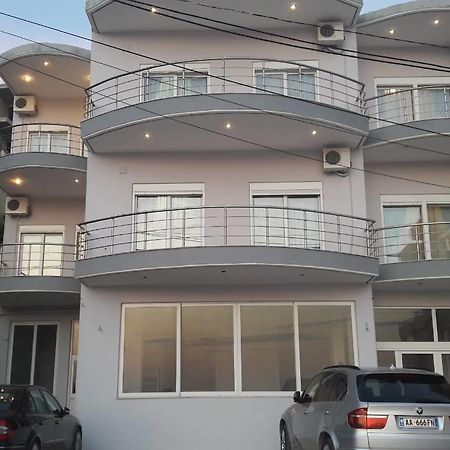 Apartments Villa Juvenito Sarandë Buitenkant foto